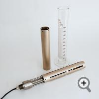 Sensor of the laboratory moisture meter